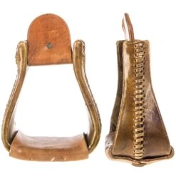 NRS Bell Overshoe Rawhide 4 Inch By 6 Inch Stirrup